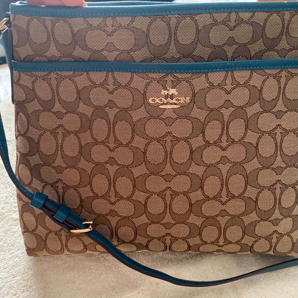Authentic coach crossbody